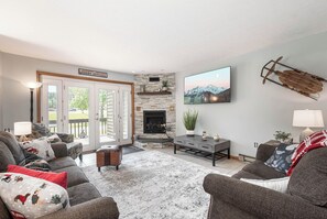 House (3 Bedrooms) | Front of property