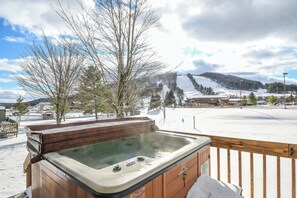 House (3 Bedrooms) | Property amenity - Slope Side by Taylor Made Deep Creek (McHenry)