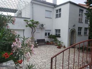 Property grounds - Studio comfortable with air conditioning and wifi (Dramalj)
