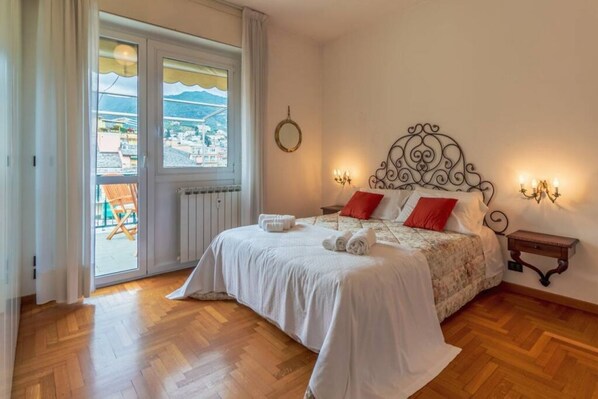 2 Schlafzimmer, Bügeleisen/Bügelbrett, WLAN, Bettwäsche