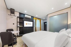 Room - V8 Wisdom Hotel (Haikou CRV East Railway Station) (Haikou)