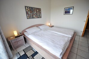 Unclassified image, 5 of 29, button - Ferienwohnung Mühlenstrich 1b Wohnung 2 - Haus Sielblick (Neuharlingersiel)