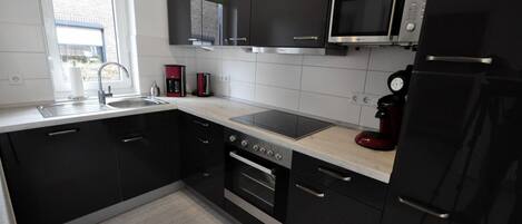 Microwave, oven, stovetop, dishwasher