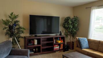 Smart TV, stereo