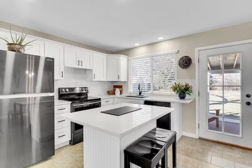 Denver 3bed/2 bath with spacious backyard