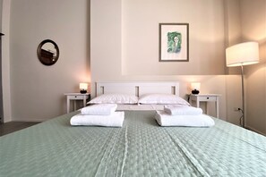 2 bedrooms, WiFi, bed sheets - TRA LE MURA-central apartment in Siena (Siena)