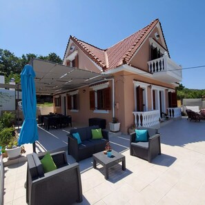 Terassi/patio