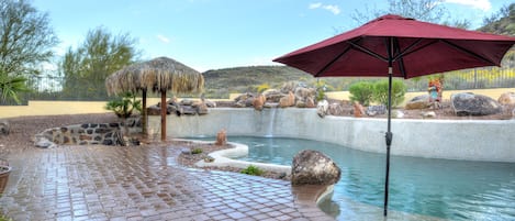 Piscine extérieure, piscine chauffée