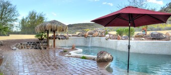 Private 5 Bedroom Resort with Pool Backing Mountain Preserve