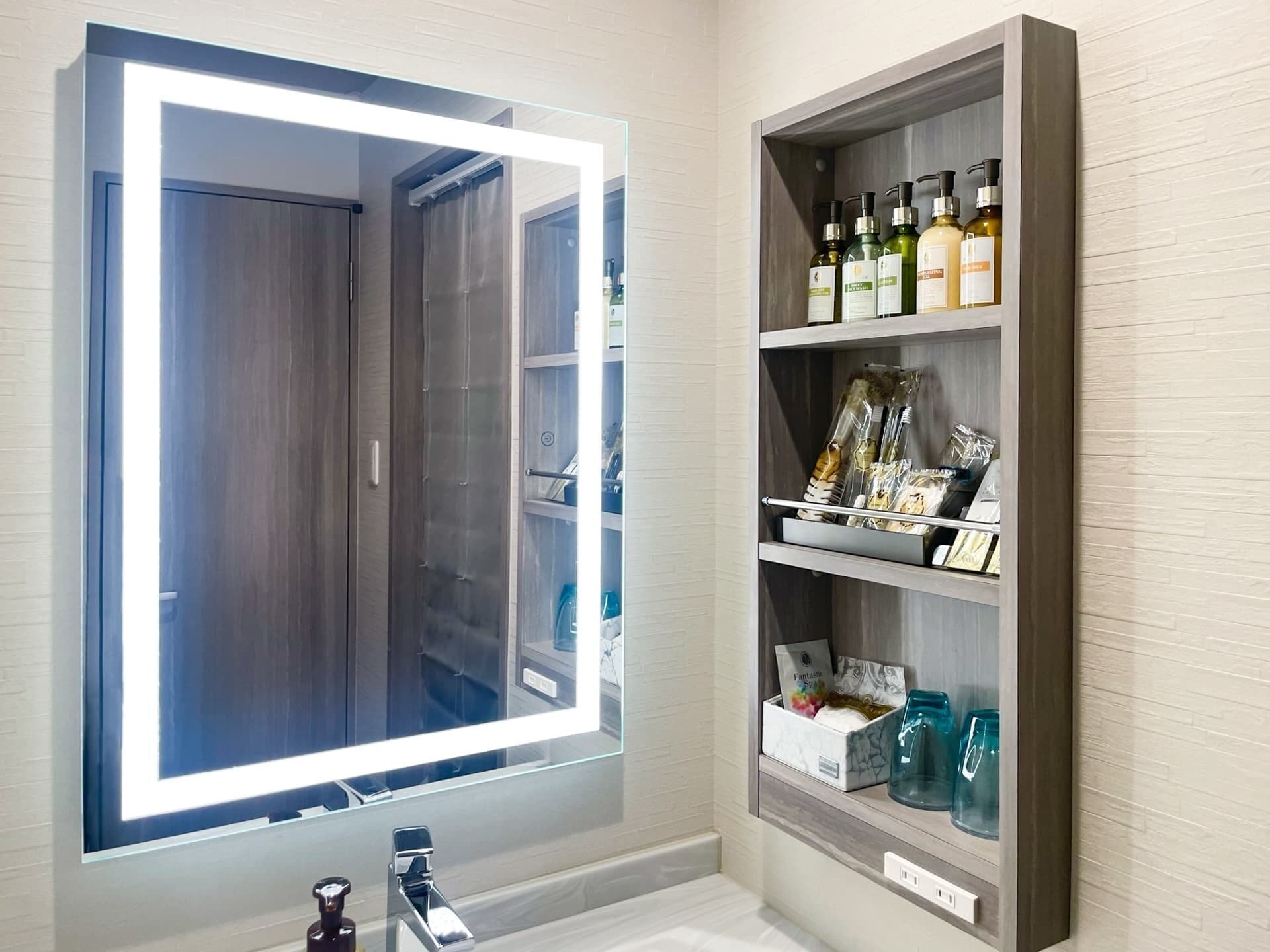 Grace Double Room, Smoking | Room amenity