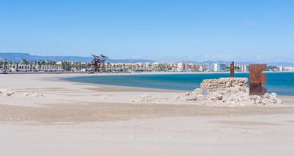 Apartment with terrace at 8km Port Aventura