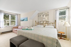 3 bedrooms, iron/ironing board, WiFi, bed sheets - Bike trail, Tennis Court, Surrounded by nature (Eastham)