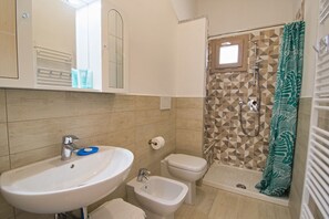 Shower, hair dryer - Aethalia - Aethalia - Piano Terra (Campo nell'Elba)