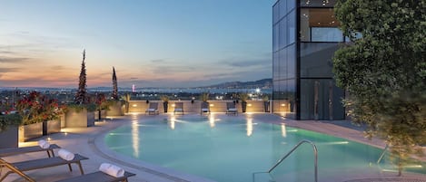 Seasonal outdoor pool