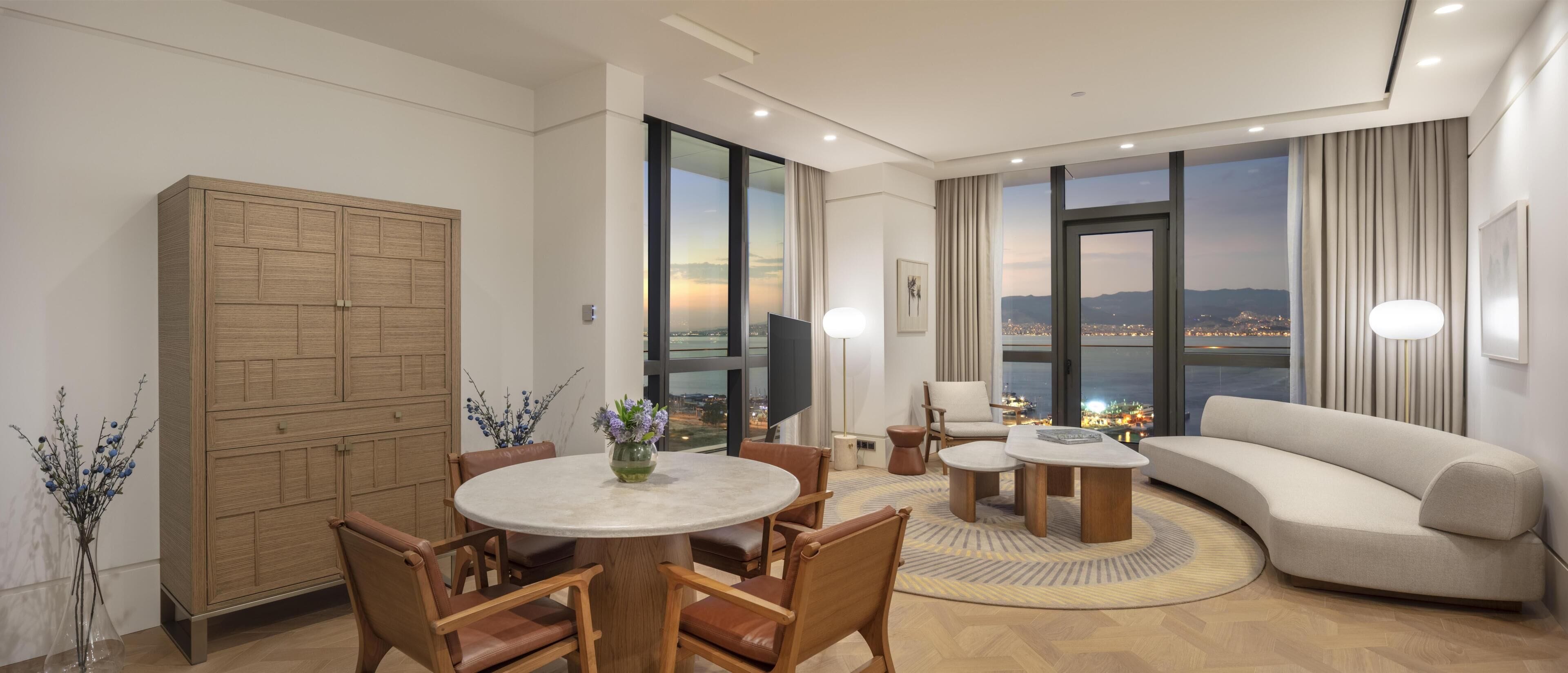 Photo - Grand Hyatt Izmir IstinyePark