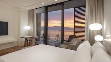 Deluxe Room, 1 King Bed | View from room