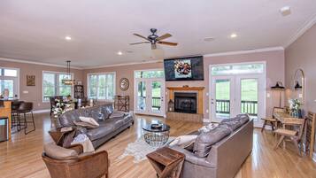 TV connectée, cheminée, jeux vidéo, vidéothèque