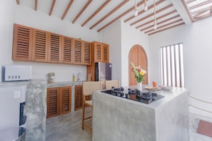 Villa | Private kitchen | Fridge, microwave - Villa Riska by Premier Hospitality Asia (Kerobokan)