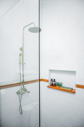 Villa | Bathroom