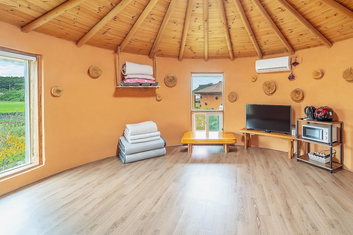 1 bedroom, free WiFi