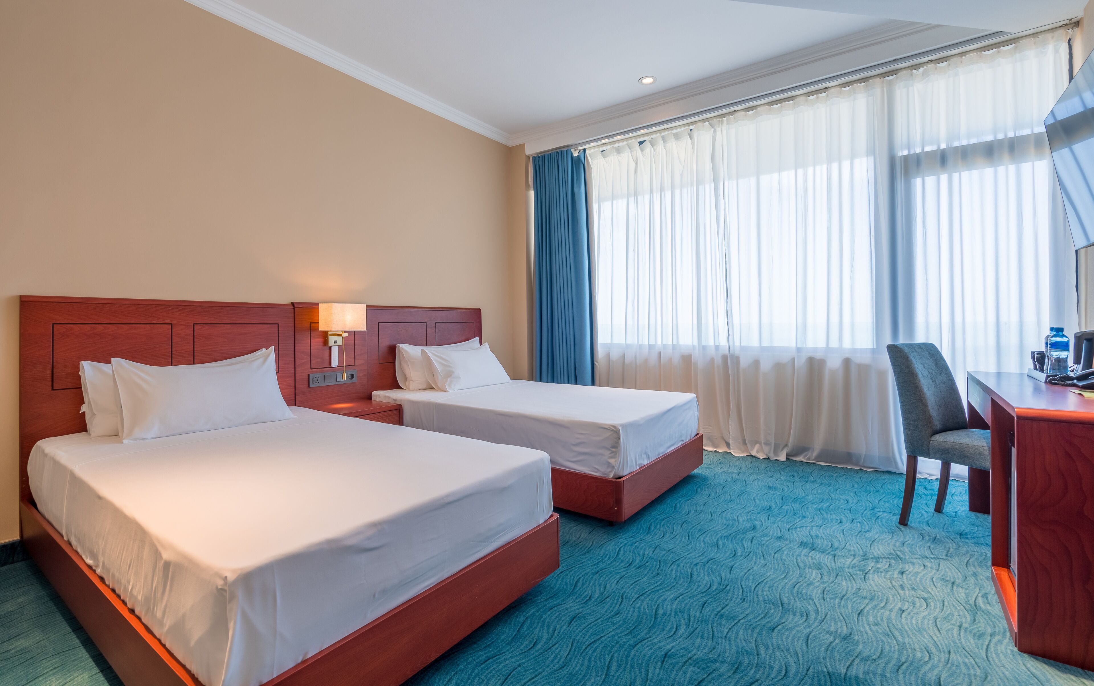 Standard Twin Room | In-room safe, laptop workspace, free cribs/infant beds, free WiFi