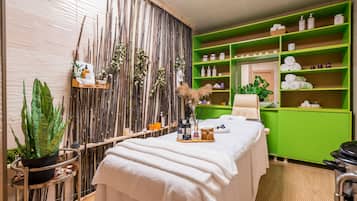 Sauna, bain Ă remous, hammam, massages aux pierres chaudes