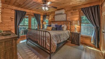 Cabin, 4 Bedrooms | 4 bedrooms