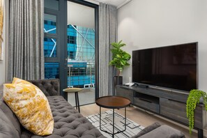 TV