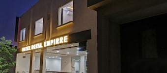 ทรีโบ รอยัล เอ็มไพร์ อดาร์ช นาการ์, จัณฑีครห์