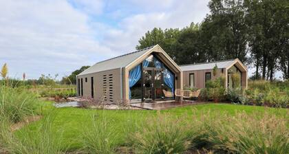 2-bedroom chalet with terrace