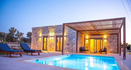Marelia Villa 2 - Unique quiet villa with stunning view of Psiloritis Mountain
