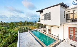 Alberca al aire libre 