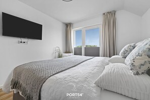 2 makuuhuonetta, silitysrauta/-lauta, vauvan matkasänky, ilmainen Wi-Fi