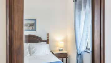 2 chambres, fer et planche Ă repasser, Wi-Fi gratuit, draps fournis