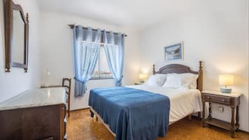 2 soverom, strykejern/-brett, wi-fi (inkludert) og sengetøy