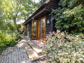 Exterior detail - Willow Cottage (Dartford)