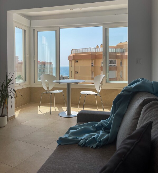 TV - Studio Apartment "Studio Carabela" with Shared Pool & Wi-Fi (Torrox)