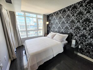 2 soverom, strykejern/-brett, wi-fi og sengetøy