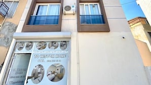 Exterior - TO WİSTOM HOME OTEL (Izmir)