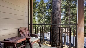 Condo, 2 quartos | Sacada