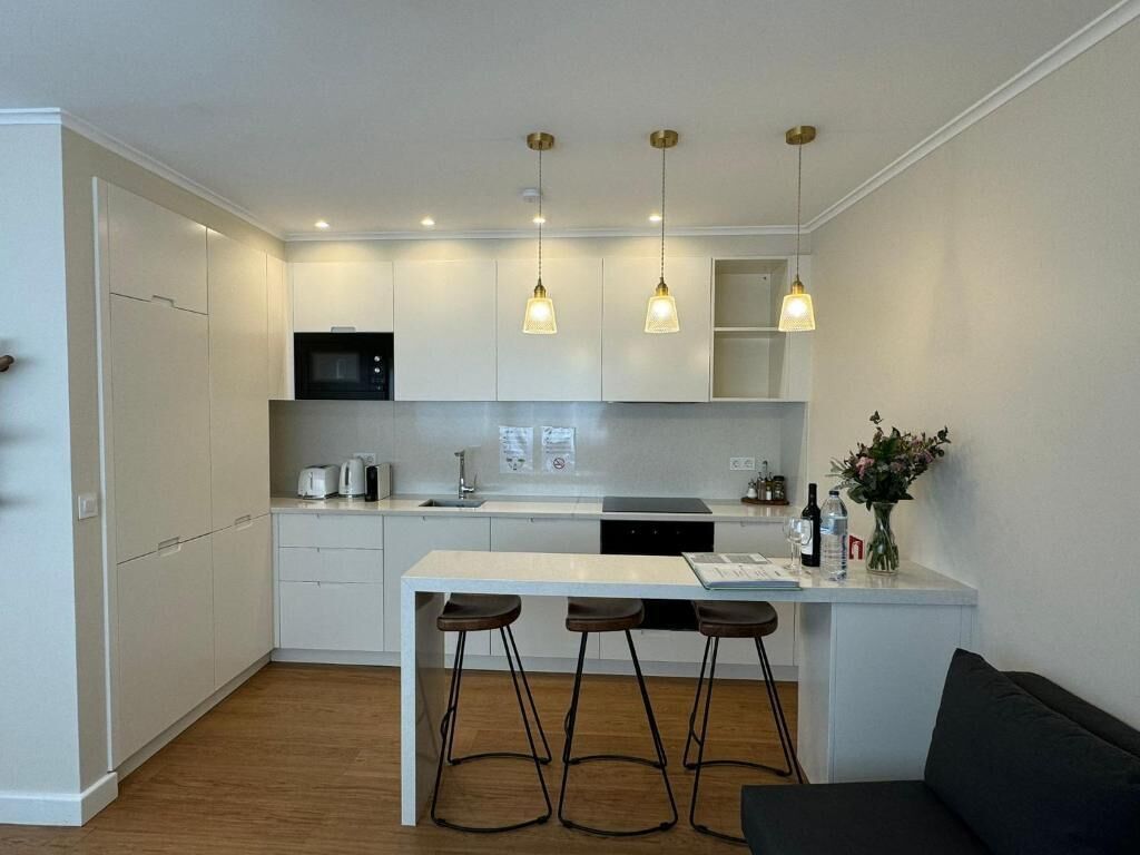 Unique Apartment in Traditional Neighborhood | Private kitchenette