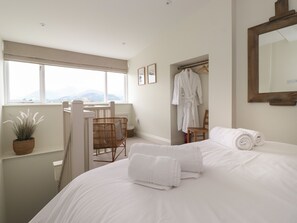 3 bedrooms, individually decorated, individually furnished, free WiFi - Fran's Nest (Keswick)