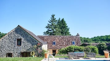 Piscine extérieure