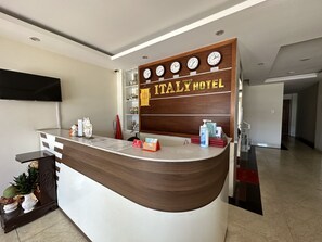 Reception - Italy Hotel (Nha Trang)