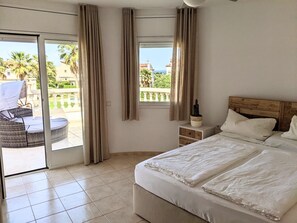 3 Schlafzimmer, Bügeleisen/Bügelbrett, WLAN, Bettwäsche