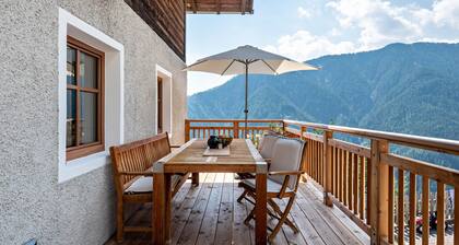 Apartment 'Sparberhof - Floriani' with Mountain View, Open Terrace & Wi-Fi