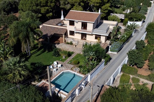 Villa Stella avec vue sur la mer, jardin et Wi-Fi