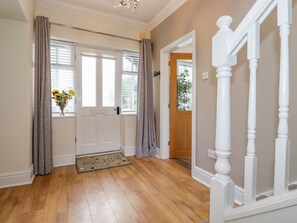 Cottage | 3 bedrooms, individually decorated, individually furnished, free WiFi - Chestnuts Cottage (Windermere)