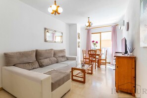 TV - Inftour Medici Apartamento (Calp)