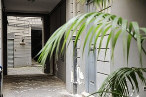 Exterior detail - Elegant Apartment at Chiaia by Wonderful Italy (Napoli)